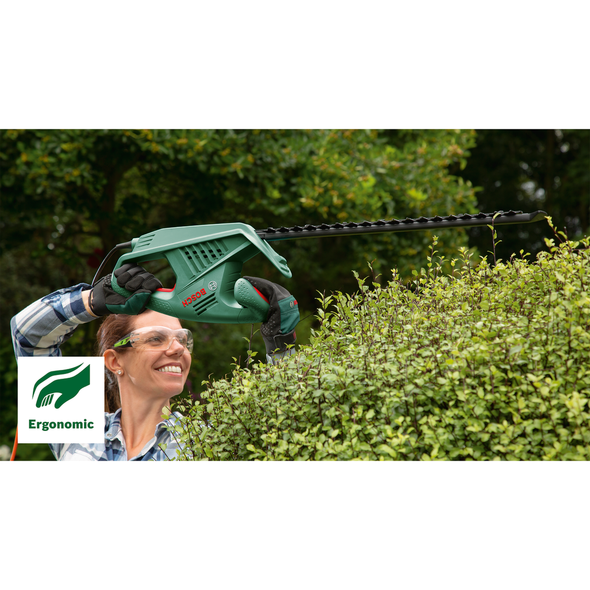 Bosch Garden Hedgecutter EasyHedgeCut 45 (420W, 45cm blade, 16mm tooth opening, 2.6kg, 3,400spm)