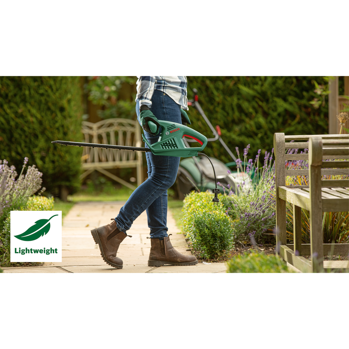 Bosch Garden Hedgecutter EasyHedgeCut 45 (420W, 45cm blade, 16mm tooth opening, 2.6kg, 3,400spm)