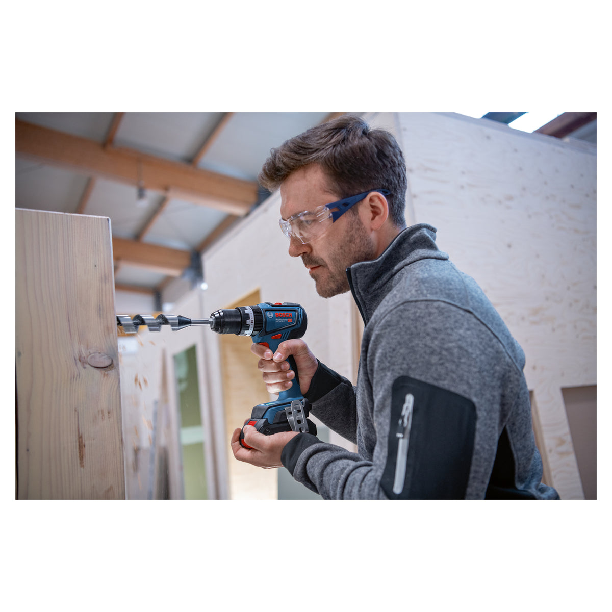 Bosch Professional Cordless Combi Drill GSB 18V-90 C (HEAVY DUTY, Brushless motor, 90Nm torque, KickBack Control, without battery/ charger, Carton)