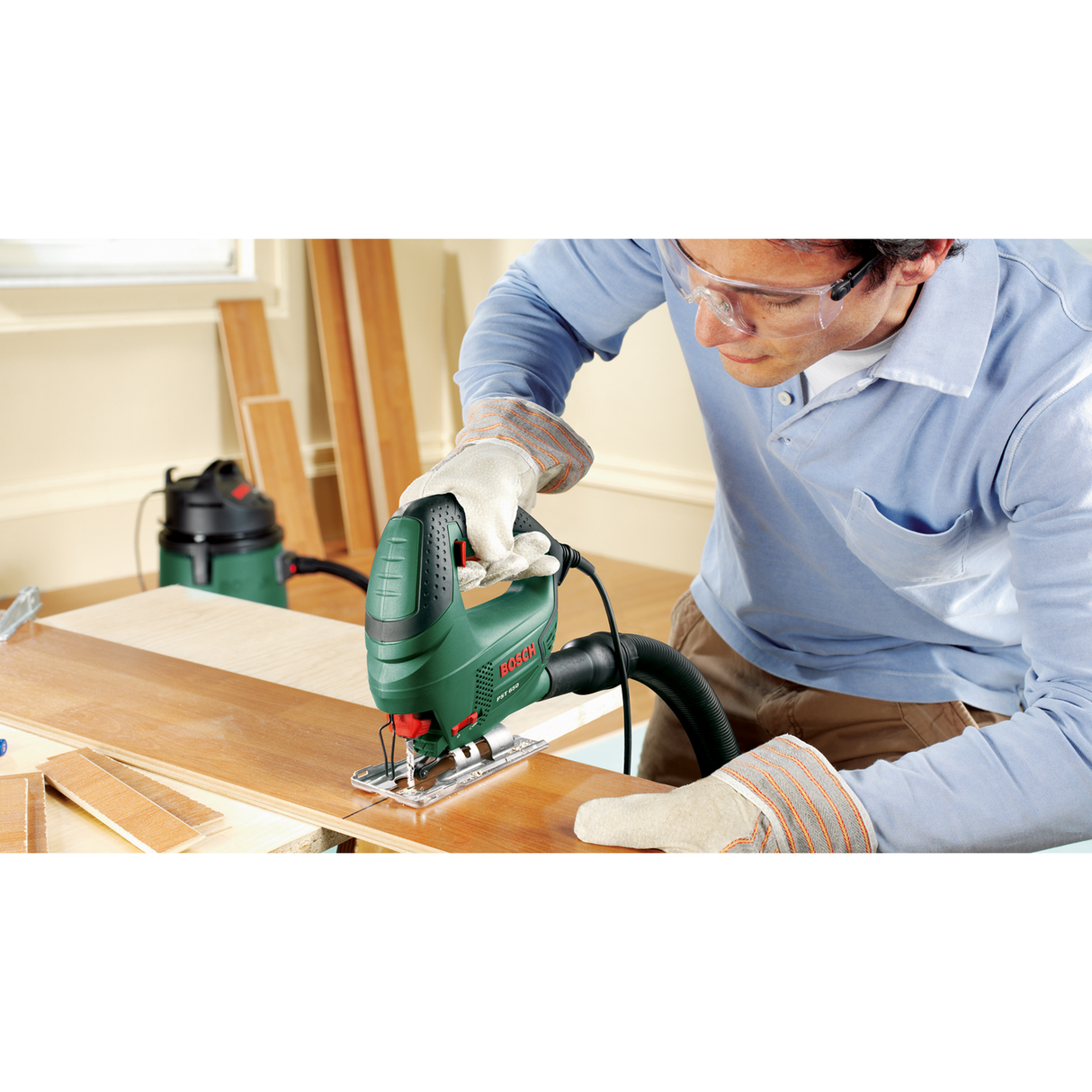 Bosch Jigsaw PST 650 (500W motor, For straight and curved cuts in wood, metal, and plastic)