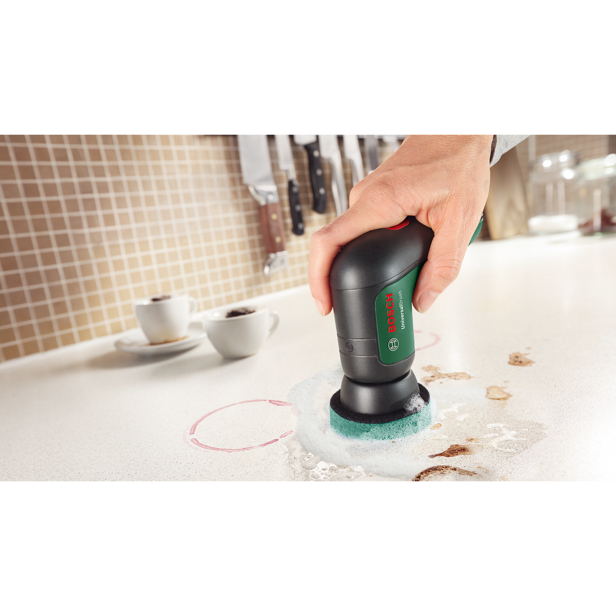 Bosch Cordless Universal Brush (for cleaning various surfaces, water-resistant design, compact and ergonomic, powerful motor), incl. various brush and pad attachments.