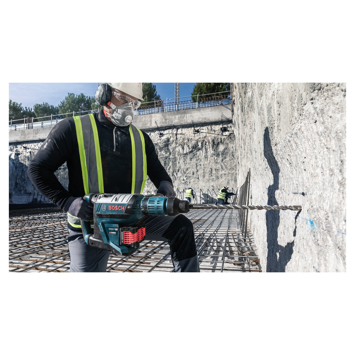 Bosch SDS Max-4 Hammer Drill Bit (30x520mm, For concrete and masonry, 4-cutter head)