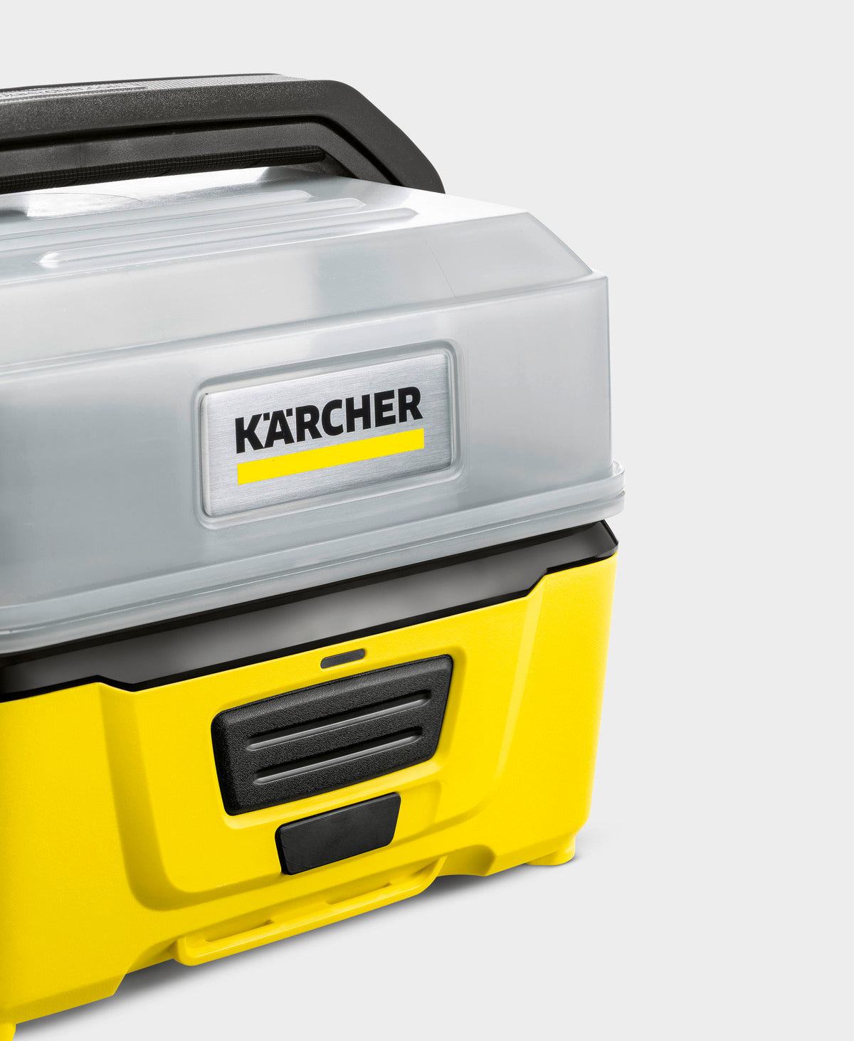 Karcher 1.680-013 – OC 3 Cordless Portable Outdoor Cleaner with 4L Water Tank