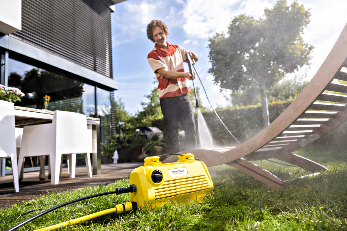 Karcher 1.600-935.0 – K 2 Horizontal Pressure Washer, 110 Bar, 1400 W