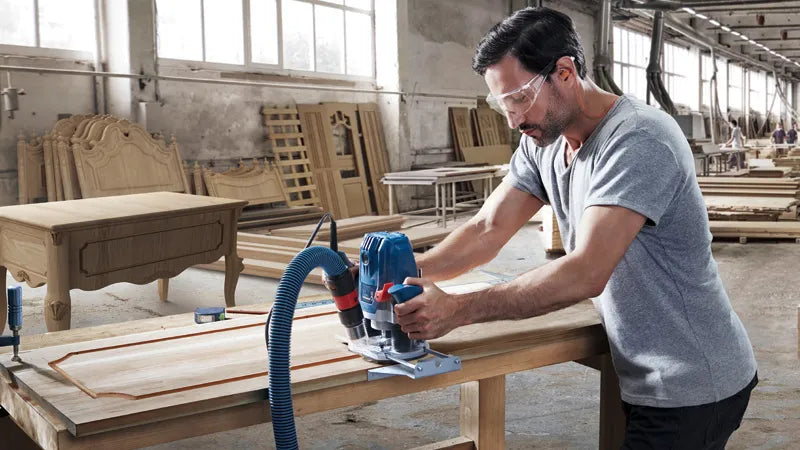 Bosch GOF 130 Professional Router – Wood Work (1300W, Plunge – 55mm, 3.5 kg)