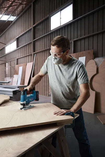 PRO GST 185-LI Cordless Jigsaw Solo carton