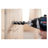 Bosch HEX Auger Bit 20x450mm (for fast and accurate drilling of deep holes in wood, features a hexagonal shank for secure grip and strong rotation), compatible with drills with hexagonal chucks.