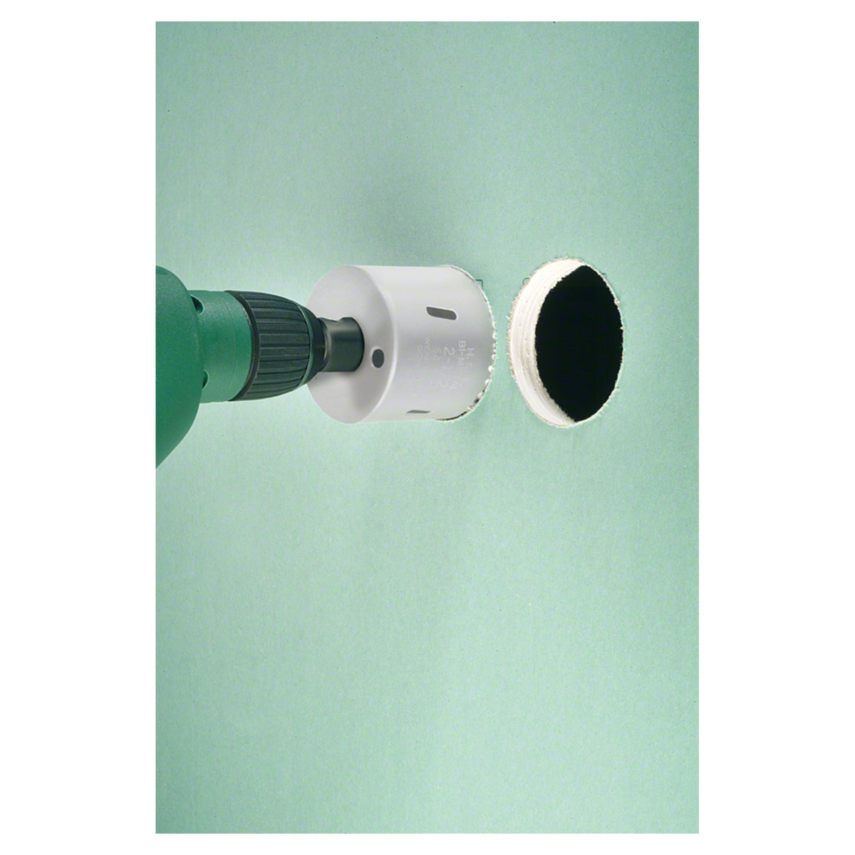 Bosch Hole Saw Bi-Metal HSS 32mm (bi-metal hole saw for general purpose drilling in wood, metal, and plastic).