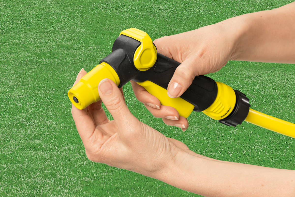 Karcher 2.645-265.0 – Garden Hose Spray Gun with Adjustable Flow & 2 Spray Patterns