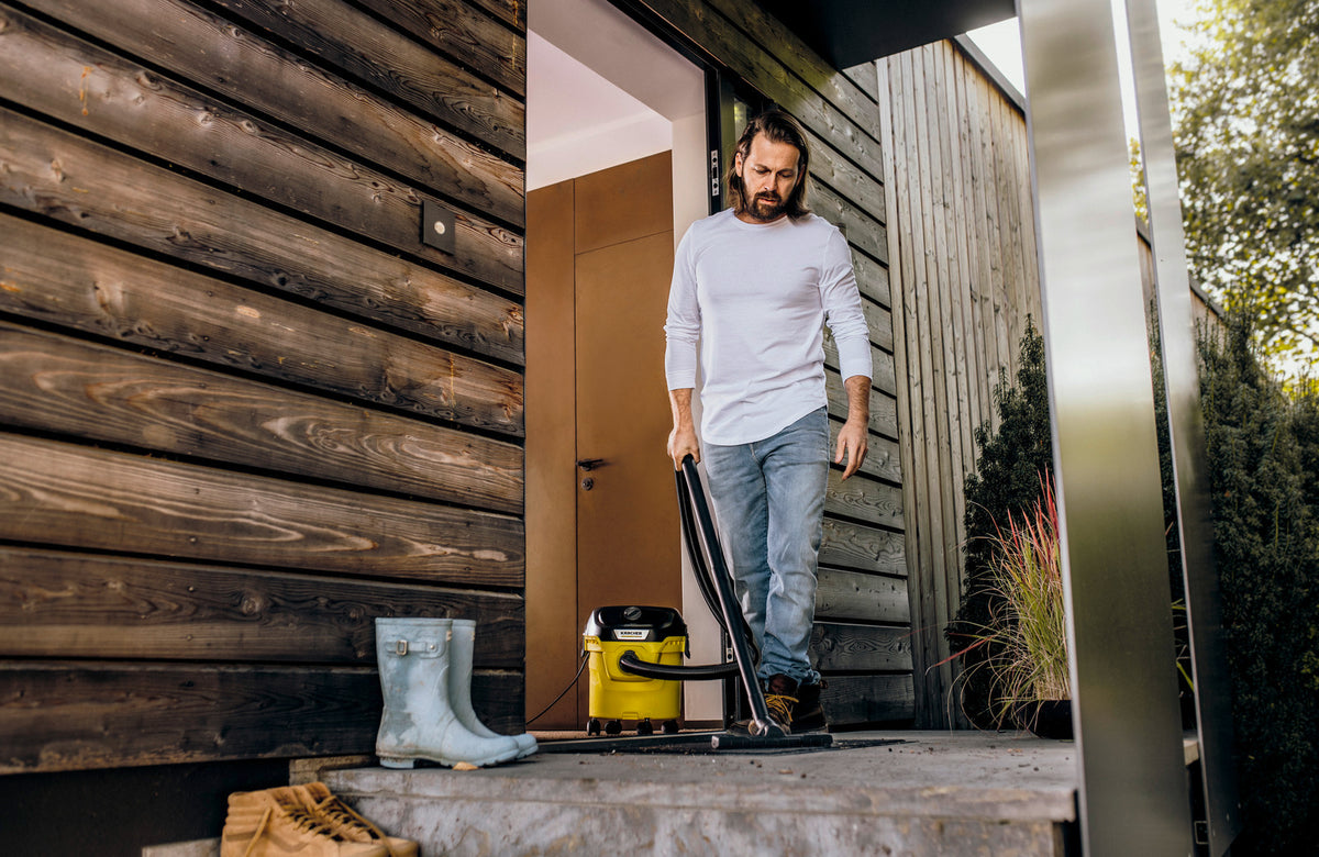 Karcher 1.628-406.0 – KWD 1 W Wet & Dry Vacuum Cleaner, 12 L, 1000 W