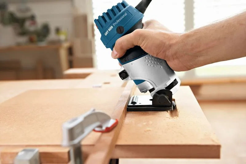 BOSCH PRO GKF 600 Palm Router