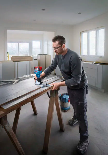 Bosch Professional 18V System Cordless Router GLF 18V-8 (incl. Parallel Guide, Surface Routing vac Adaptor, Edge Routing vac Adaptor, 8 mm Collet, Wrench, Without Battery/Charger)